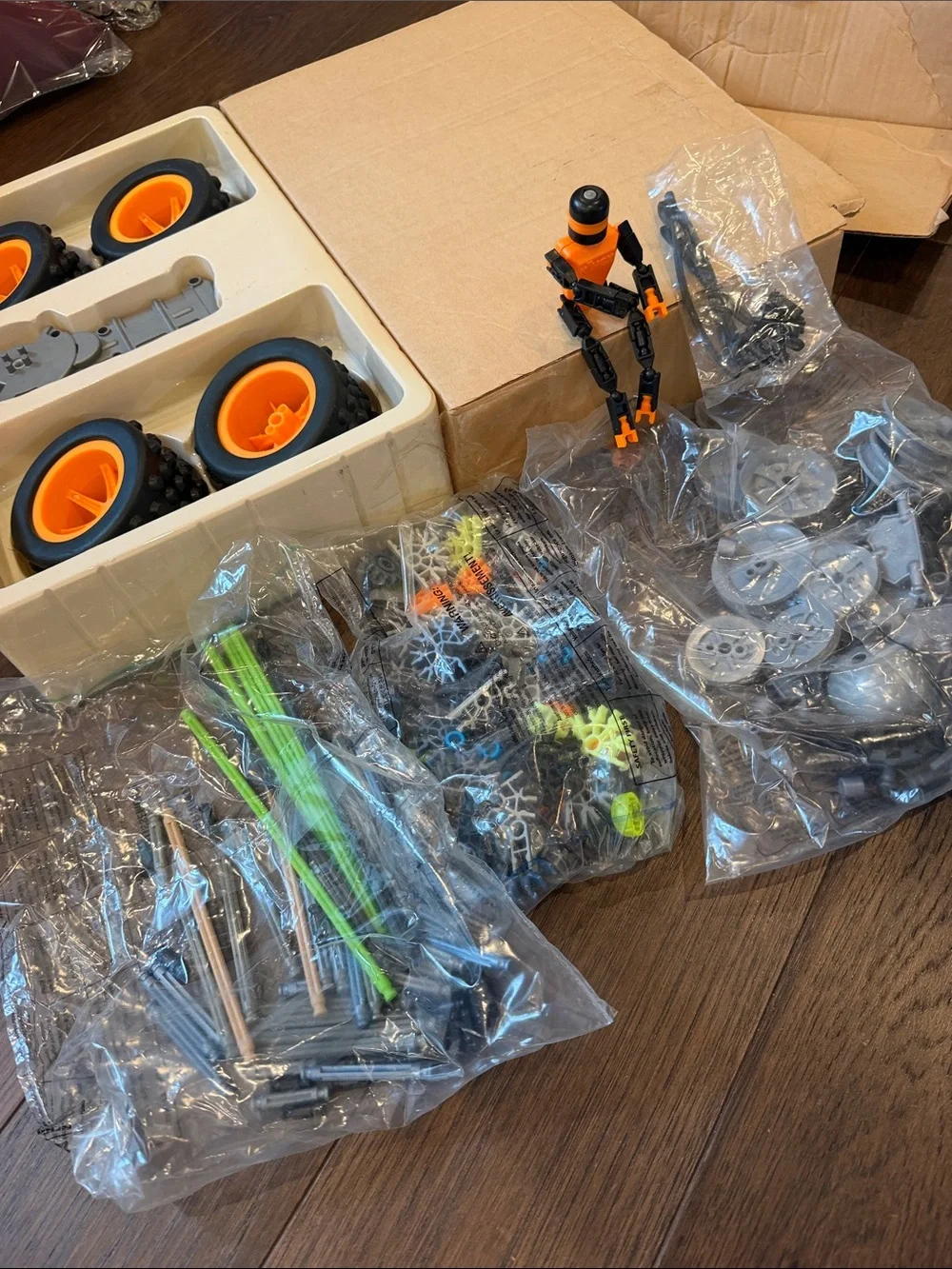 KNex knex all